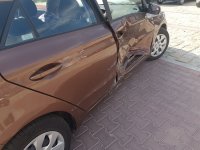 Uszkodzony samochód
